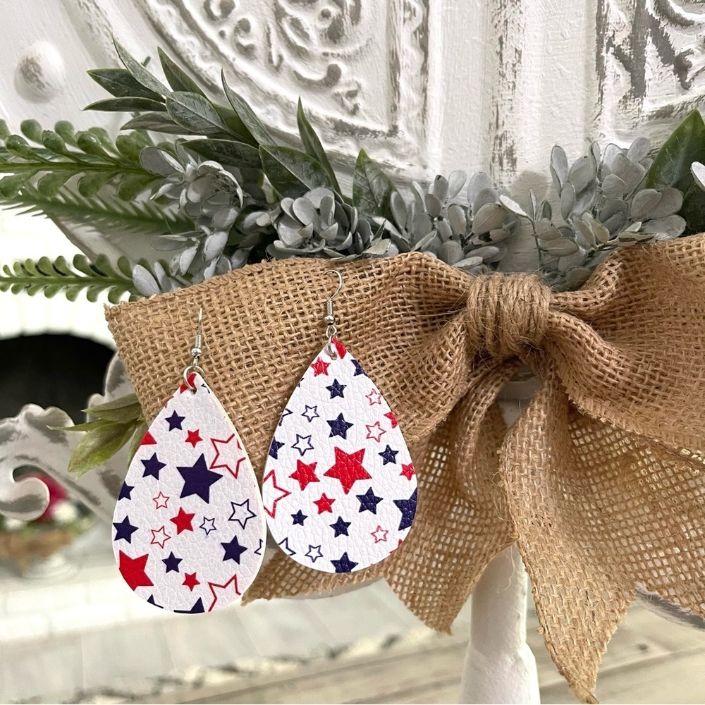 Patriotic Star & Stripes Flag Faux Leather Teardrop Dangle Earrings